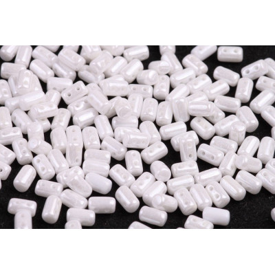 Matubo Rulla 3x5mm Chalk White Luster 03000/14400 | Czech Beads