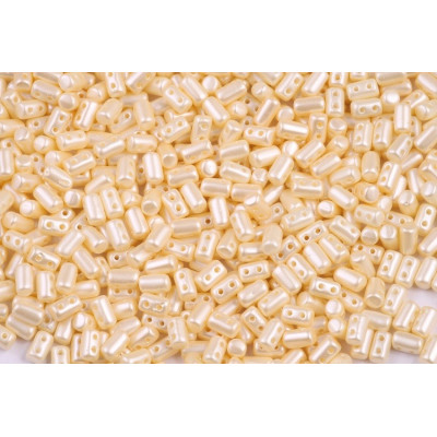 Matubo™ Rulla 2-Hole Beads 3x5mm Pastel Cream 02010/25039