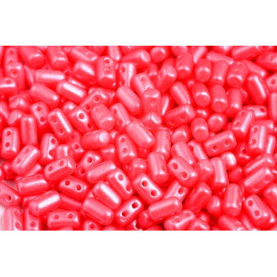 Matubo Rulla 3x5mm Pearl Shine Light Fuchsia 24005 | Czech Glass