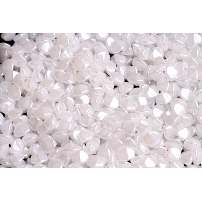 Pinch Beads 5x5mm White Alabaster Iris 02020/21402 | Czech Glass