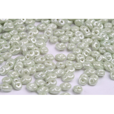 Matubo Superduo 2.5x5mm Chalk Light Green Luster 03000/14457