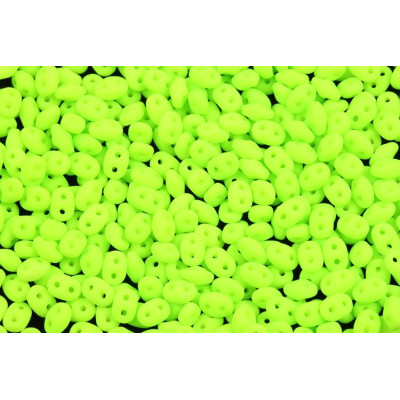 Matubo Superduo Neon Lime 02010/25142 | 2.5x5mm Czech Glass Beads