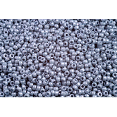 MATUBO ROUND 11/0  N. 13 CHALK BLUE LUSTER