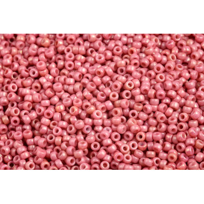 MATUBO ROUND 11/0  N. 15 CHALK RED LUSTER