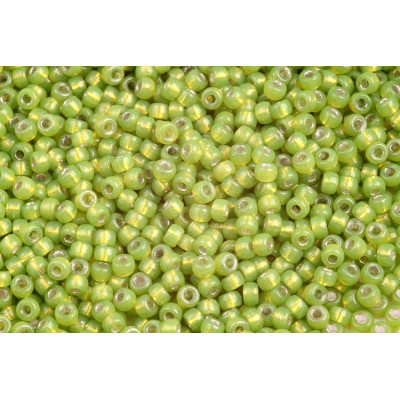 Czech Seed Beads 8/0 Opal Green Silver Lined 81800 | Matubo Glass