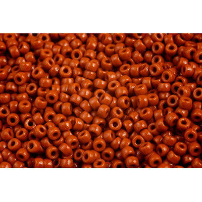 Matubo™ Round 8/0 Seed Beads Opaque Chocolate 13600 | Czech Glass