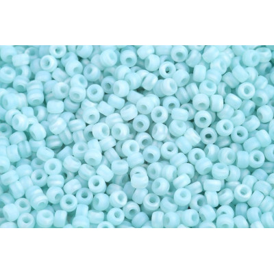 Matubo™ Round 8/0 Silk Blue Opal Mat 61300/84110 | Czech Beads