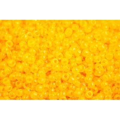 Matubo™ Round 8/0 Czech Glass Beads Opal Amber 81210 | 5g/50g