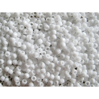 TOHO Round 15/0 Seed Beads Opaque White 41 | Japanese Glass