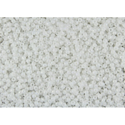 TOHO Round 15/0 Opaque-Rainbow White 401 | Japanese Seed Beads