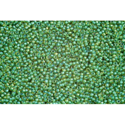 TOHO Round 15/0 Jonquil Opaque Green Lined 947 | Seed Beads