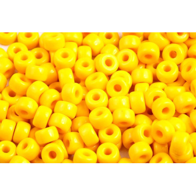 Matubo 2/0 Round Czech Glass Beads Lemon Yellow 83120 | 6.2mm