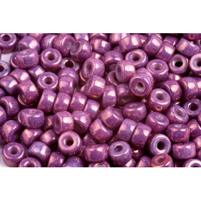 Matubo Round 2/0 Beads Vega on Chalk 15726 | 6.2mm Czech Glass