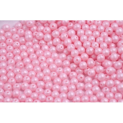 Round Beads 4mm Powder Light Pink 02010/29305 | Rutkovsky Glass