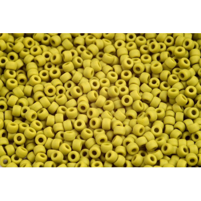 MATUBO ROUND 8/0  N. 224 OPAQUE GREEN MAT