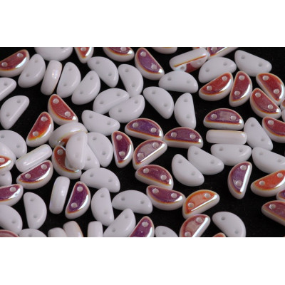 Half Moon 8x4 mm N. 15 WHITE ALABASTER AB