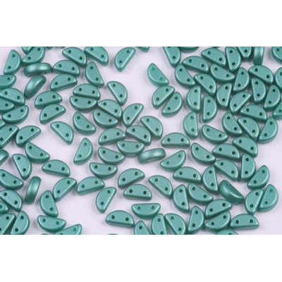 Half Moon 8x4 mm N. 60 Matte Pearl Emerald Green Cotton Candy