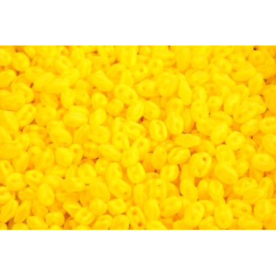 Matubo MiniDuo 2x4mm Opal Amber Mat 81210/84110 | Czech Glass Beads