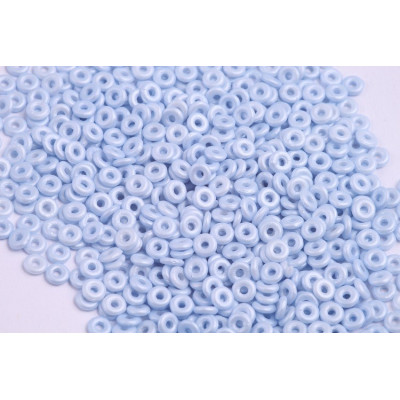 O-Bead 4 mm N. 68 Alabaster Pastel Blue