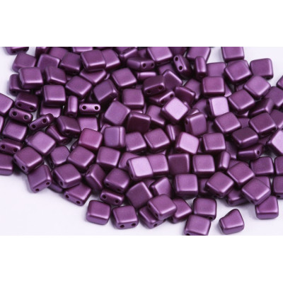 Pastel Bordeaux Tile Beads 6x6mm 02010/25032 | Rutkovsky Czech Glass