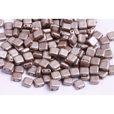 Pastel Light Brown Tile Beads 6x6mm 02010/25005 | Rutkovsky