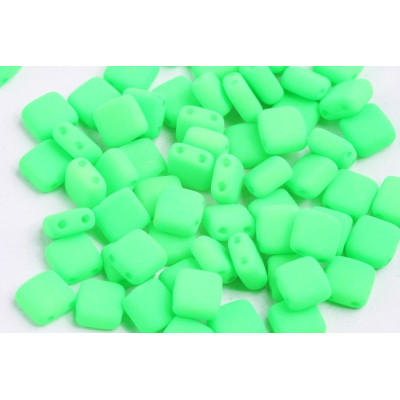Neon Alabaster Green Tile Beads 6x6mm 02010/25124 | Rutkovsky Glass