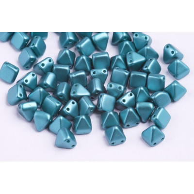 Pyramid Stud Beads 6x6mm N. 59 PASTEL EMERALD