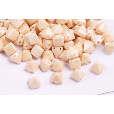 Pyramid Beads N. 71 WHITE ALABASTER LIGHT BEIGE OPAQUE