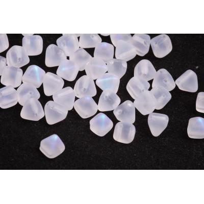 Pyramid Beads N. 83 CRYSTAL AB MAT