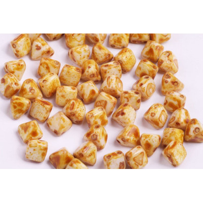 Pyramid Stud Beads 6x6mm N. 95 WHITE ALABASTER, TRAVERTINE