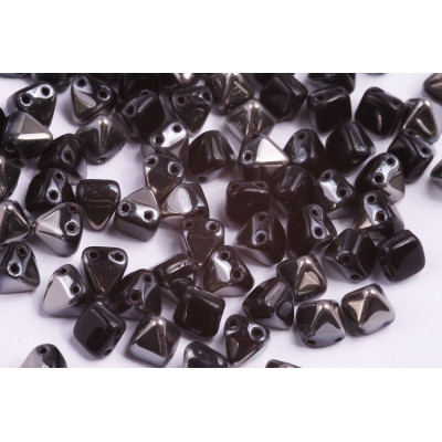 Pyramid Beads N. 108 JET CHROM