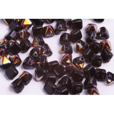 Pyramid Beads N. 110 JET SLIPERIT