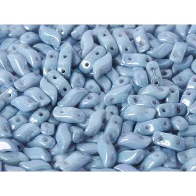 Stormduo Beads N. 10 Chalk White Baby Blue Luster