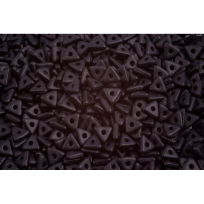 Tri Bead N. 29 Jet Matted