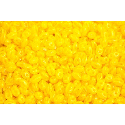 Matubo MiniDuo 2x4mm Opal Amber 81210 | Czech Glass Beads