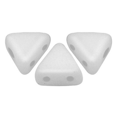 Khéops® par Puca® 2-Hole Triangle Beads Opaque White 03000 | 6mm