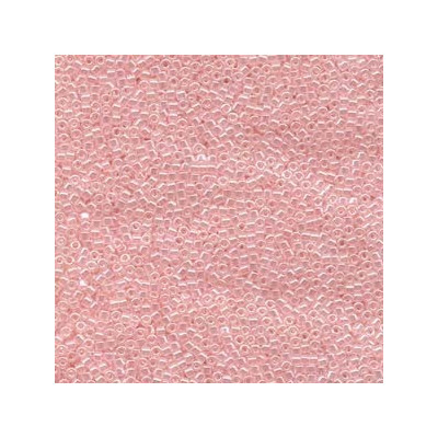 MIYUKI Delica 10/0 N. 247 LINED CRYSTAL/PALE SALMON
