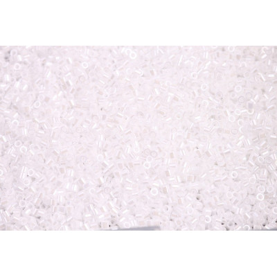 MIYUKI Delica 15/0 N. 349 WHITE PEARL