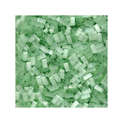 MIYUKI Half Tila N. 727 SILK PALE GREEN
