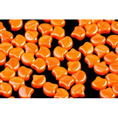 Matubo Ginko 7.5mm Opal Dark Amber White Luster - 2-Hole Beads