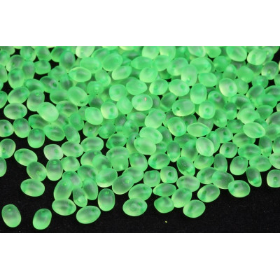 Preciosa Solo par Puca 2.5x5mm Peridot Green 21 | Czech Glass