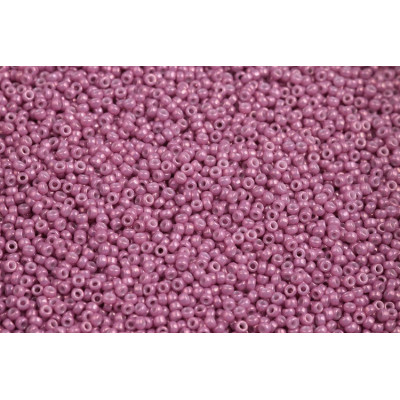 Miyuki Round 15/0 N. 40 Opaque Dk Orchid Luster