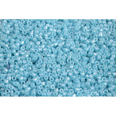 Matubo Seed Beads 10/0 Turquoise Blue White Luster 63030-14400