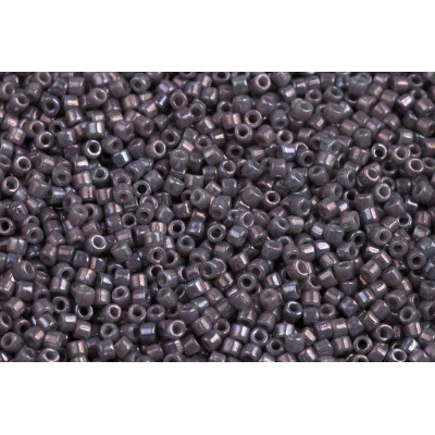Matubo 10/0 Seed Beads Opaque Grey White Luster 43020-15001