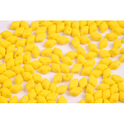Matubo MiniGemDuo Matte Yellow 83120-84110 | Czech Glass Beads
