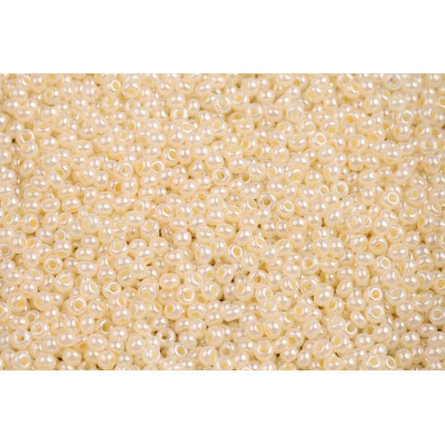 Conterie Ceche 10/0 Opaque Beige 47113 | Perline Preciosa