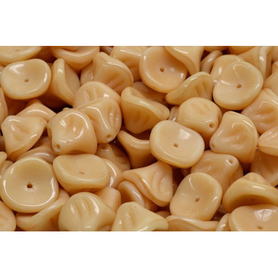 Daylily Flower Beads 10x8mm Opaque Ivory 13020 | Rutkovsky