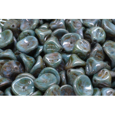 Daylily Flower Beads 10x8mm Picasso Blue 02010/65431 | Czech Glass