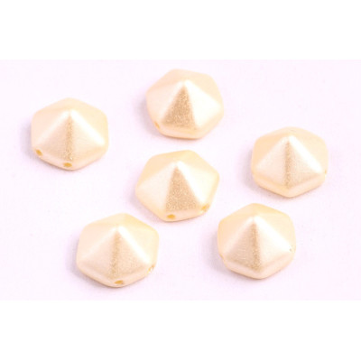 Pyramid Hex 12 N. 160 PASTEL CREAM
