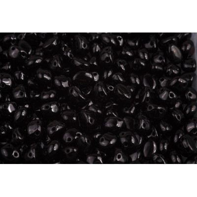 Preciosa Candy™ Oval N. 24 Black opaque
